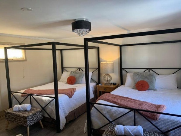 Starlight Lodge at Rockport Harbor image 5